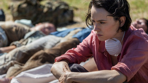 В поисках живых кадр 6 онлайн-кинотеатр Эмбликс