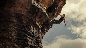 Вершина кадр 4 онлайн-кинотеатр Эмбликс