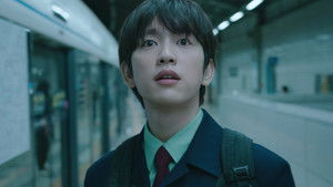 Сияние кадр 2 на Эмбликс в Hd