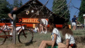 Лагерь девушек-болельщиц кадр 4 онлайн-кинотеатр Эмбликс