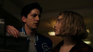 Школьные духи кадр 54 на Эмбликс в Hd