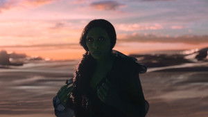 Злая. Часть 2 кадр 121 онлайн-кинотеатр Эмбликс