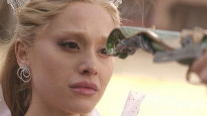 Злая. Часть 2 кадр 216 онлайн-кинотеатр Эмбликс