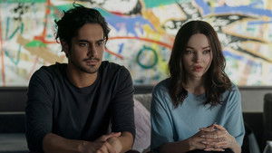 56 дней кадр 17 на Эмбликс в Hd