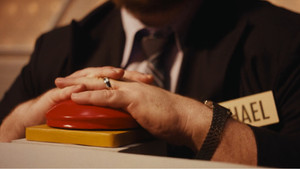 Как стать миллионером кадр 13 онлайн-кинотеатр Эмбликс