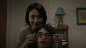 Она не мать кадр 2 онлайн-кинотеатр Эмбликс