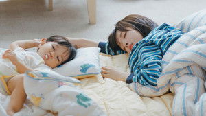 Я подарю тебе вселенную кадр 7 на Эмбликс в Hd