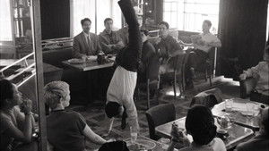 Новая волна кадр 34 онлайн-кинотеатр Эмбликс