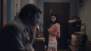 Музей невинности кадр 2 на Эмбликс в Hd