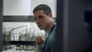 Добрый медбрат кадр 14 онлайн-кинотеатр Эмбликс