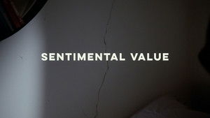 Сентиментальная ценность кадр 55 онлайн-кинотеатр Эмбликс