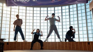 Школьные духи кадр 7 на Эмбликс в Hd