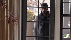 Горничная кадр 18 онлайн-кинотеатр Эмбликс