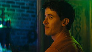 Отпуск на двоих кадр 30 онлайн-кинотеатр Эмбликс