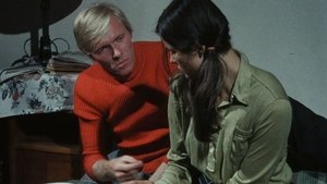 Щель кадр 6 онлайн-кинотеатр Эмбликс