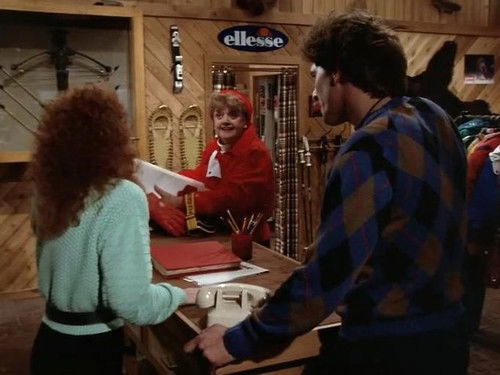 Белый снег – алая кровь