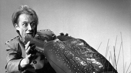 Террор Макра, эпизод 4