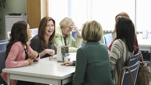 Как насчет симпатичного психотерапевта?