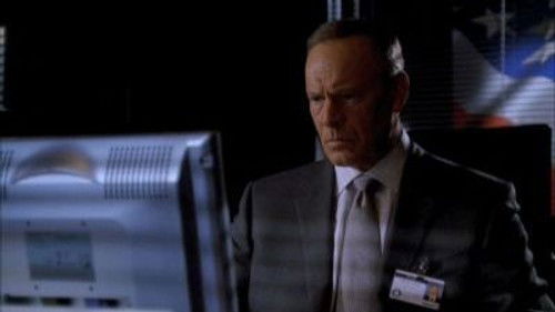 Тайны и ложь